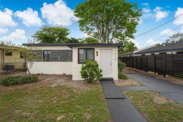 Smith Terrace, 2470 NW 44th St, Brownsville, Florida 33142, image 1