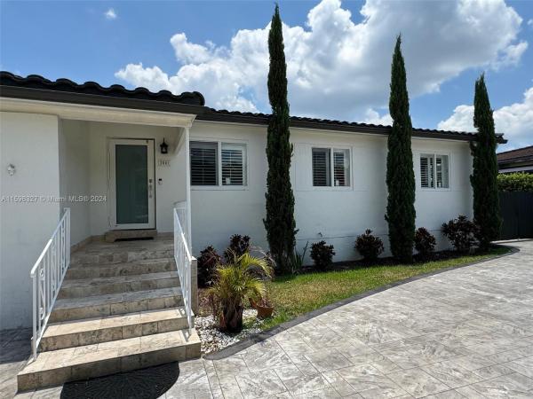 Miracle Manor, 2001 SW 82nd Pl, Westchester, Florida 33155, image 1