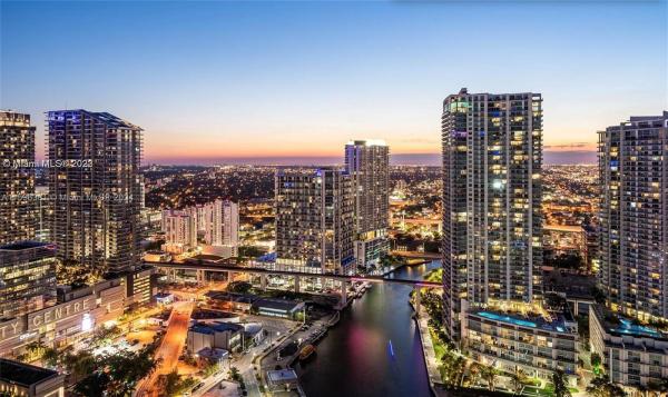 Mint At Riverfront, 92 SW 3rd St #4506, Miami, Florida 33130, image 1