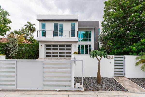 1212 NE 4th St, Fort Lauderdale, Florida 33301, image 1