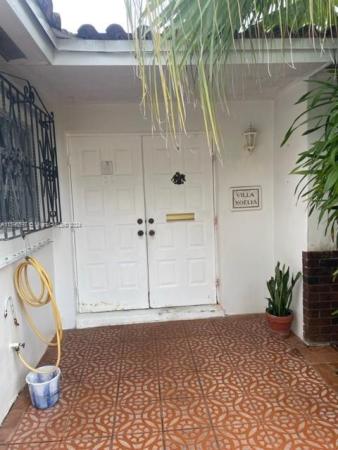 Kendale South, 10320 SW 103rd St, Kendall, Florida 33176, image 2