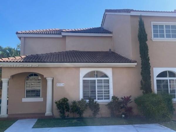15338 SW 39th Ter, Unincorporated Dade County, Florida 33185, image 2