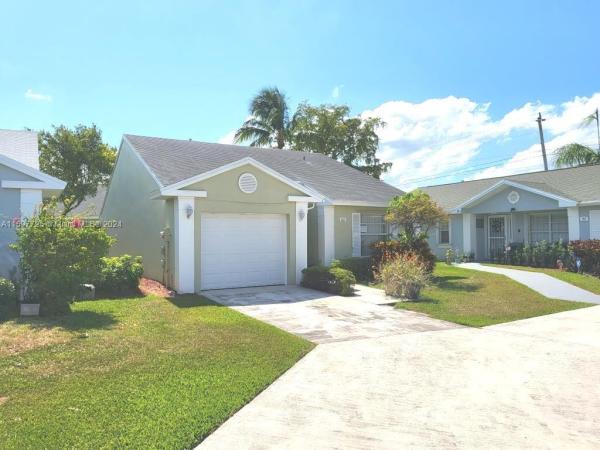 North Gate, 757 SE 22nd Dr, Homestead, Florida 33033, image 1