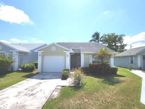 North Gate, 757 SE 22nd Dr, Homestead, Florida 33033, image 3