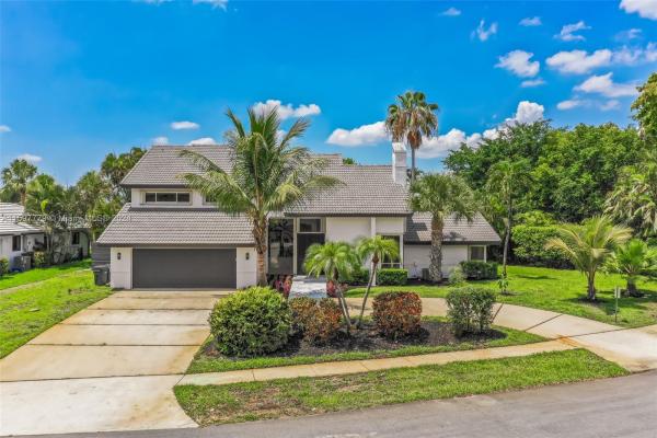Lakeview, 3138 Lakeview Dr, Delray Beach, Florida 33445, image 1