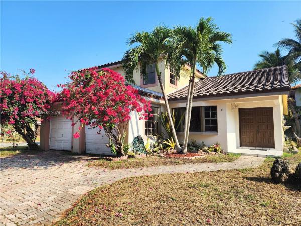 West Lakes Gardens, 8745 NW 150th Ter, Miami Lakes, Florida 33018, image 1