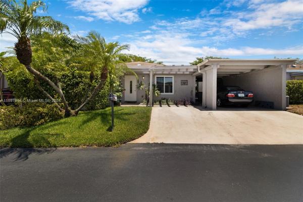 Camelot Village, 14763 Wildflower Ln, Delray Beach, Florida 33446, image 1