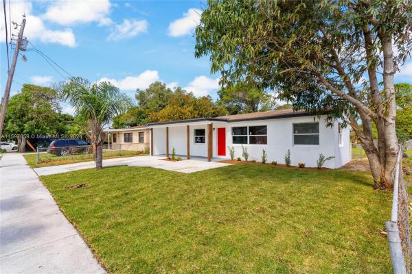 Delray Beach No HOA, 813 SW 3rd Ct, Delray Beach, Florida 33444, image 1