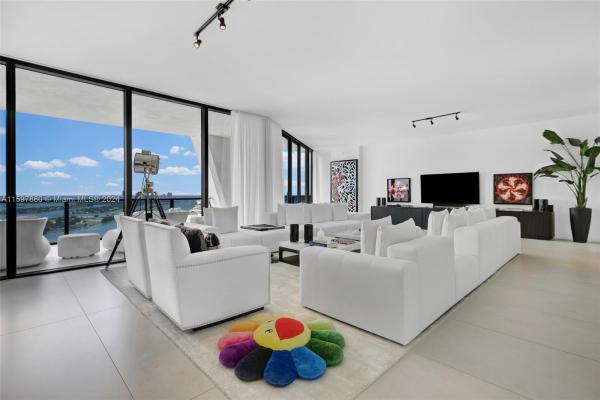 One Thousand Museum, 1000 Biscayne Blvd #3802, Miami, Florida 33132, image 1