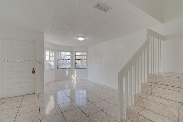 South Lake Village, Kendall West, Florida 33193, image 3