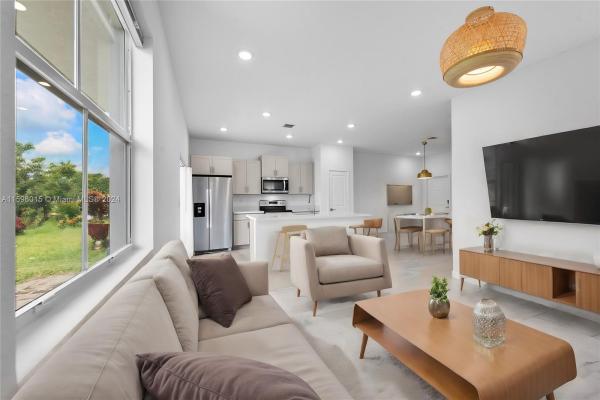 Marbella, 842 SE 19th St #842, Homestead, Florida 33034, image 3