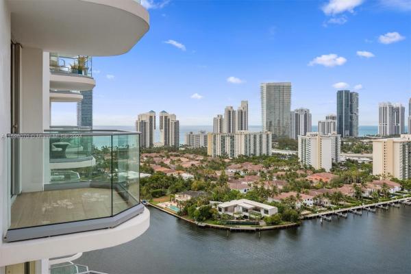 Turnberry Isle North, Aventura, Florida 33180, image 2