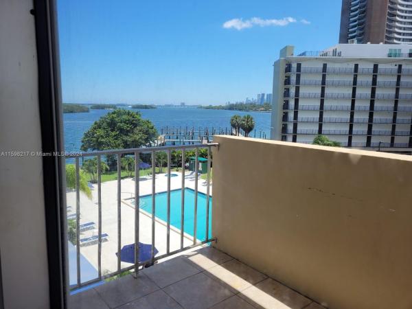 Clipper On The Bay, 880 NE 69th St #4J, Miami, Florida 33138, image 3