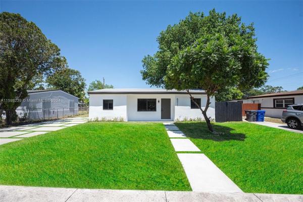 Hollywood Pines, 6211 Flagler St, Hollywood, Florida 33023, image 1