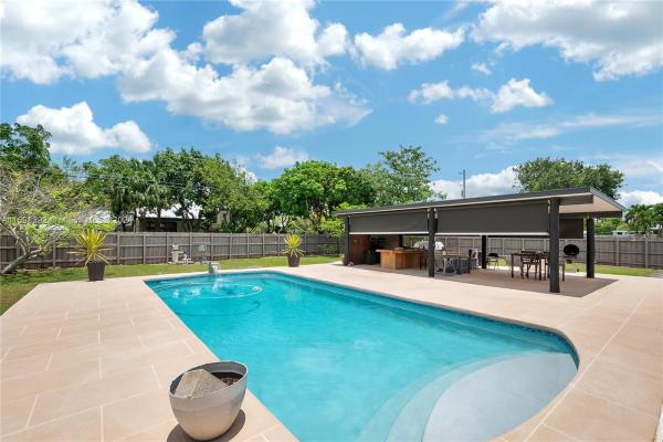 Redavo, 18555 SW 295th Ter, Redland, Florida 33030, image 1
