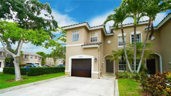 Plantation Trace, 13219 NW 7th Pl, Plantation, Florida 33325, image 2
