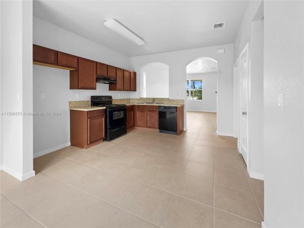 18975 SW 320th St, Unincorporated Dade County, Florida 33030, image 3