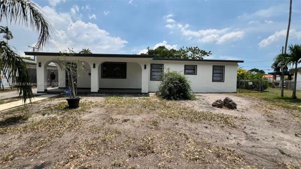 Westwood Lakes Residential, 5425 SW 112th Ave, Westwood Lakes, Florida 33165, image 3