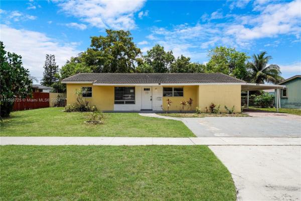 Bonnie Loch, 610 NW 38th Ct, Deerfield Beach, Florida 33064, image 1