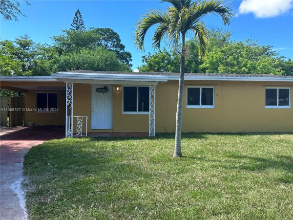Lauderdale Manors, 1535 NW 17th St, Fort Lauderdale, Florida 33311, image 1