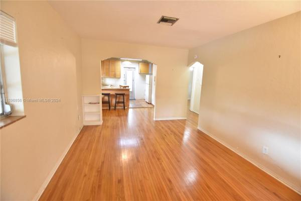 5871 SW 42nd St, Unincorporated Dade County, Florida 33155, image 3