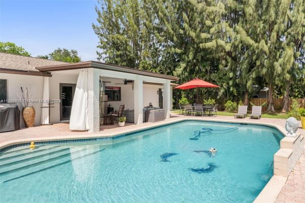 Plantation Acres, 11580 SW 3rd St, Plantation, Florida 33325, image 2