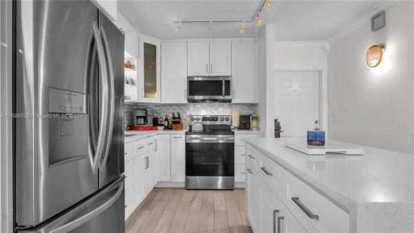 Cypress Lake East, 707 SE 7th Ave #1E, Pompano Beach, Florida 33060, image 1