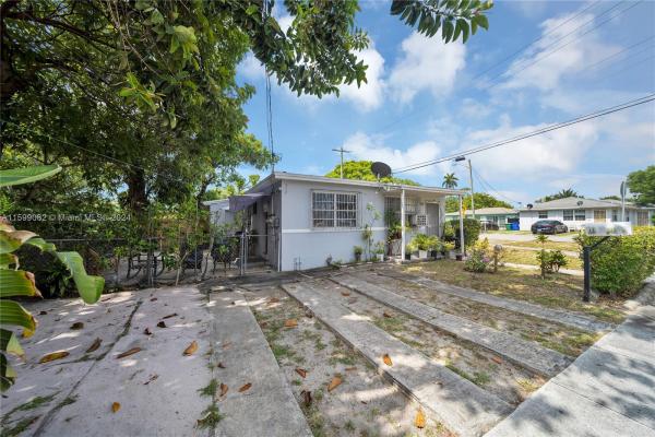 Allapattah School, 1798 NW 41st St, Miami, Florida 33142, image 1