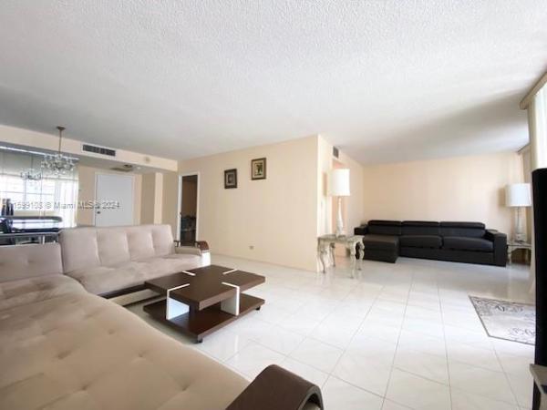 Winston Towers 200, 251 174th St #711, Sunny Isles Beach, Florida 33160, image 1