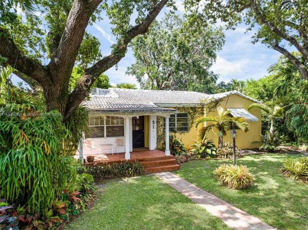 Country Club Estates, 31 Carlisle Dr, Miami Springs, Florida 33166, image 3