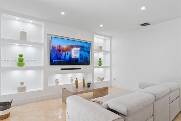 Silver Falls, 12751 SW 42nd St, Miramar, Florida 33027, image 3