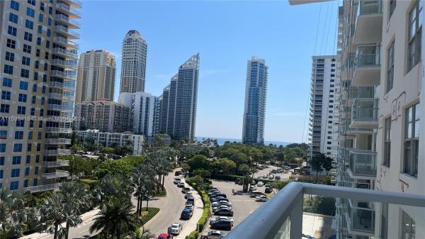Winston Towers 300, 230 174th St #712, Sunny Isles Beach, Florida 33160, image 1