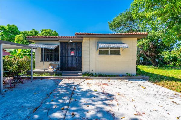 565 NW 98th St, Unincorporated Dade County, Florida 33150, image 3