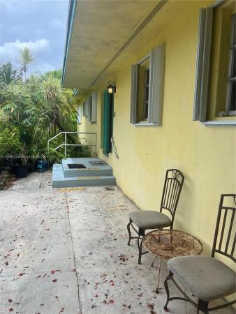 Woodlands Area, 50 NE 146th St, Golden Glades, Florida 33161, image 3