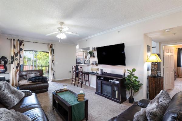 The Marquesa, 140 SW 117th Ave #4308, Pembroke Pines, Florida 33025, image 2