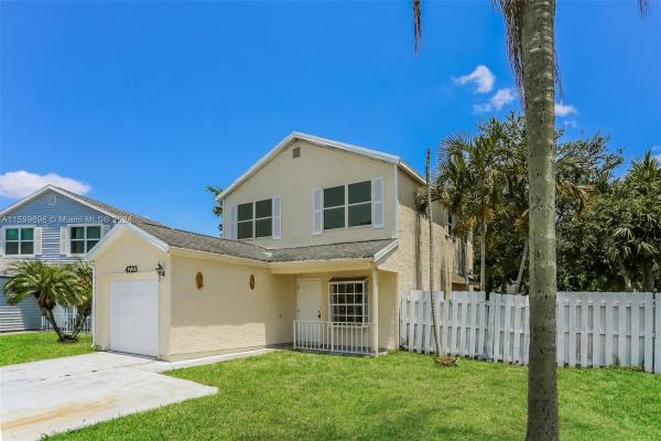 The Palm Club West Village, 4723 Lakeside Cir, West Palm Beach, Florida 33417, image 3
