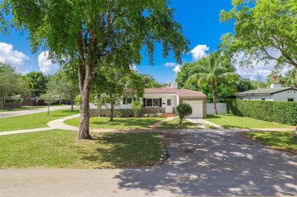 Dunnings Miami Shores, 6 NW 106th St, Miami Shores, Florida 33150, image 1