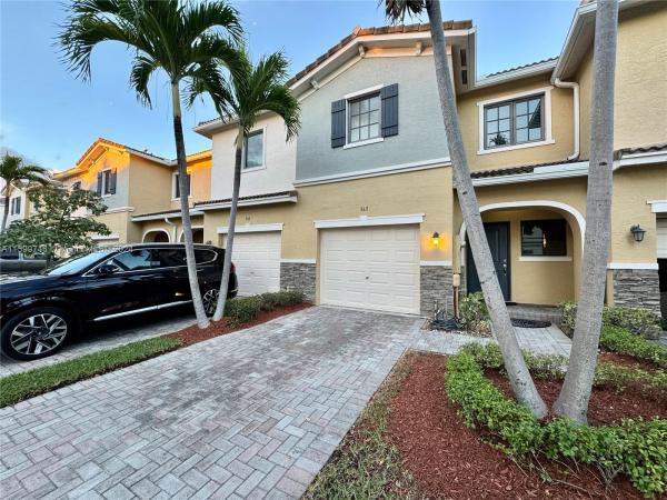 Champion Lakes, 363 NE 194th Ln, Ives Estates, Florida 33179, image 1