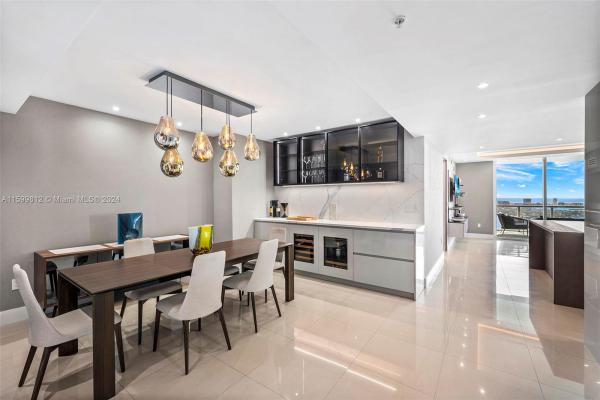 Quantum On The Bay, 1900 N Bayshore Dr #4201, Miami, Florida 33132, image 1