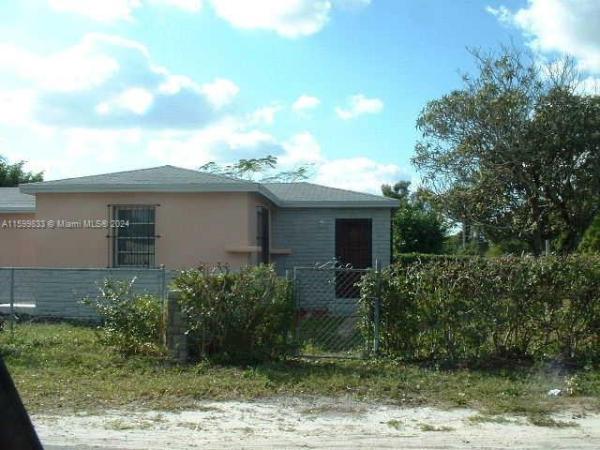 Pinewood Park, West Little River, Florida 33150, image 2