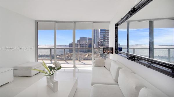 Icon Brickell Tower 2, 495 Brickell Ave #1611, Miami, Florida 33131, image 1