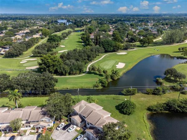 Southbridge West At Pembroke Pointe, Pembroke Pines, Florida 33026, image 1