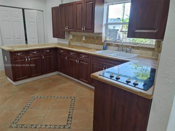 Carol City, 18031 NW 52nd Ave, Miami Gardens, Florida 33055, image 3