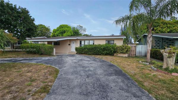 Miramar Tropical, 2431 Largo Dr, Miramar, Florida 33023, image 2