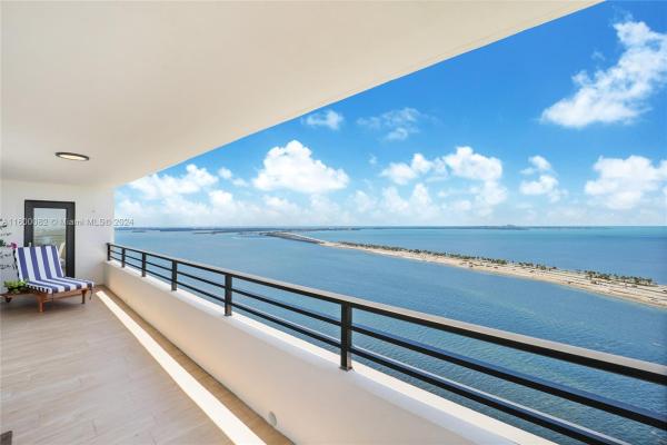 Brickell Bay Club, 2333 Brickell Ave #PH-102, Miami, Florida 33129, image 1