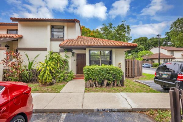 Village Homes In The Crossings, 11024 SW 132nd Ct #38-1, The Crossings, Florida 33186, image 3