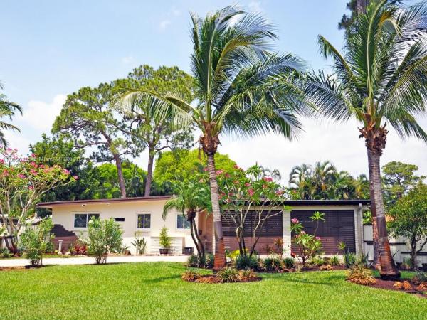 Middle River Estates, 2741 NE 15th Ter, Wilton Manors, Florida 33334, image 1