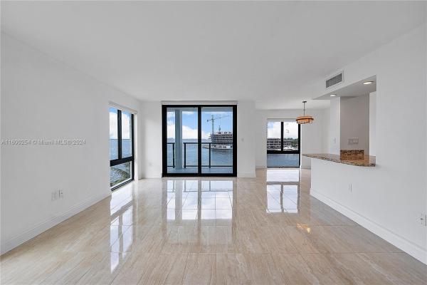 1600 South Bayshore Ln, 1600 S Bayshore Ln #6A, Miami, Florida 33133, image 2