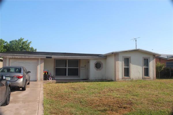 The Knolls, 8552 Windsor Dr, Miramar, Florida 33025, image 3