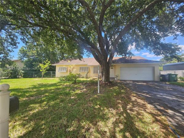 16240 SW 286th St, Unincorporated Dade County, Florida 33033, image 2